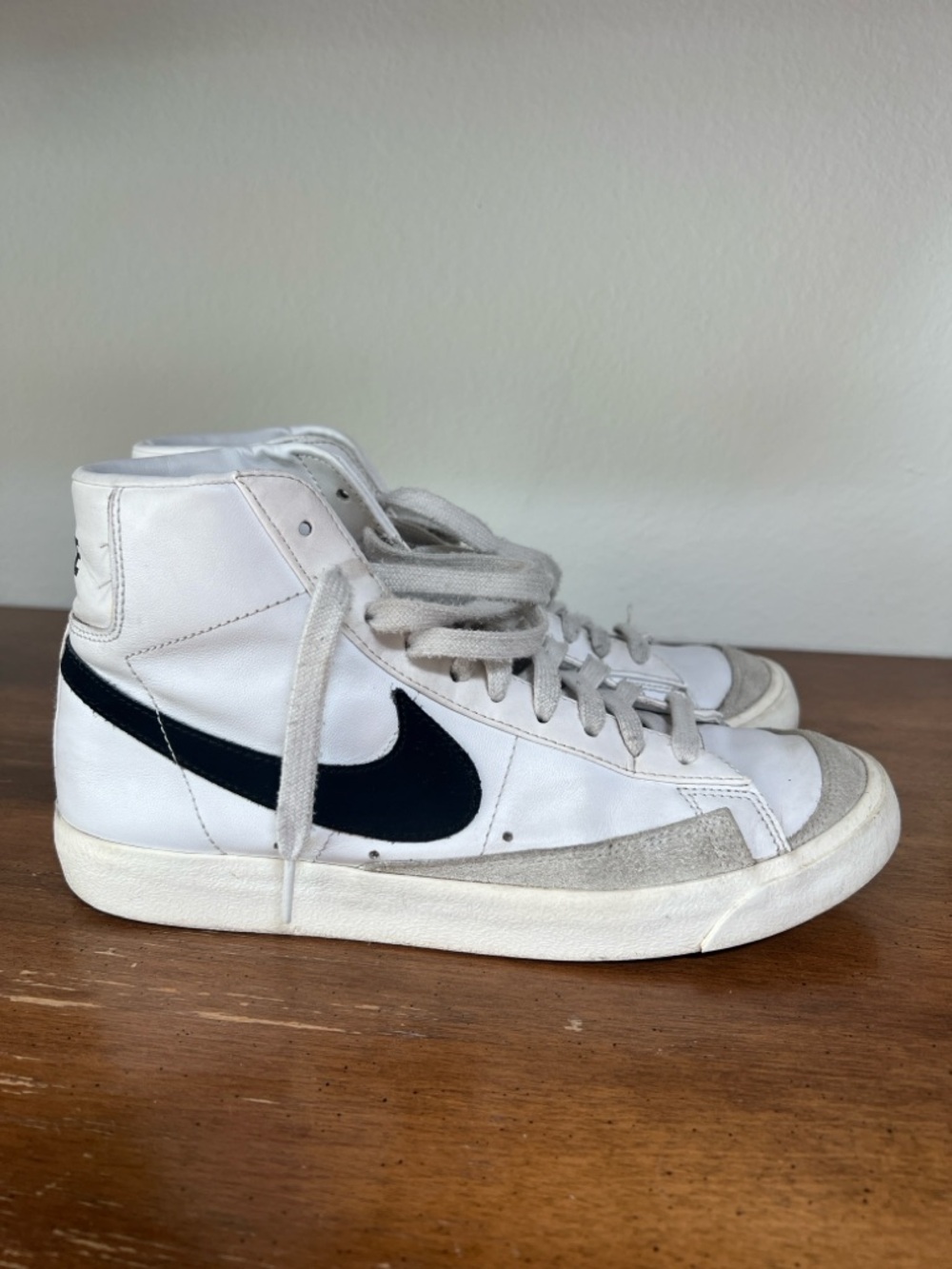 Nike White and Black High-Top Sneakers - Picture 2 of 10